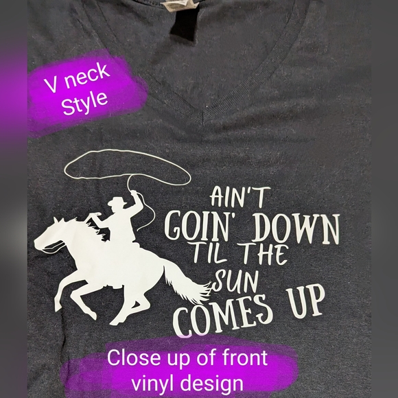 Garth Brooks, ladies med, T shirt, BNWOT - Picture 5 of 6